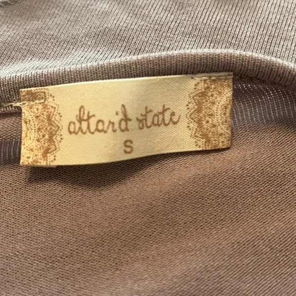 Altar'd State Gray‎ V-Neck Shirt Small Surplice Top - Picture 5 of 6